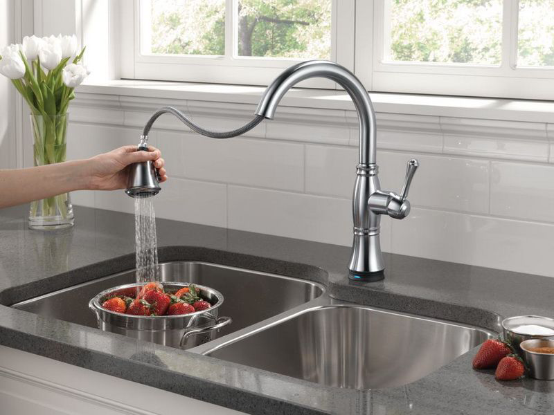 How to Choose the Right Kitchen or Bath Faucet for Your Home